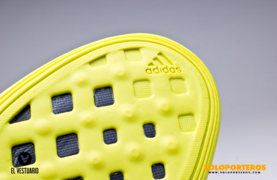 zapatillas-futsal-adidas-freefootball-vedoro-Dark grey-Solar yellow-Black (3).jpg